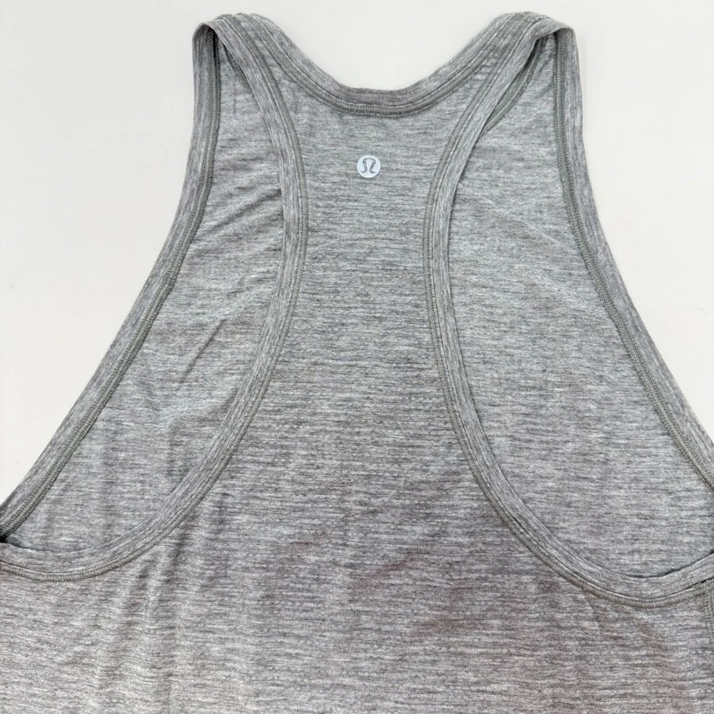 Lululemon Womens XS Heathered Gray Racerback Tank Top Space Dye Athletic